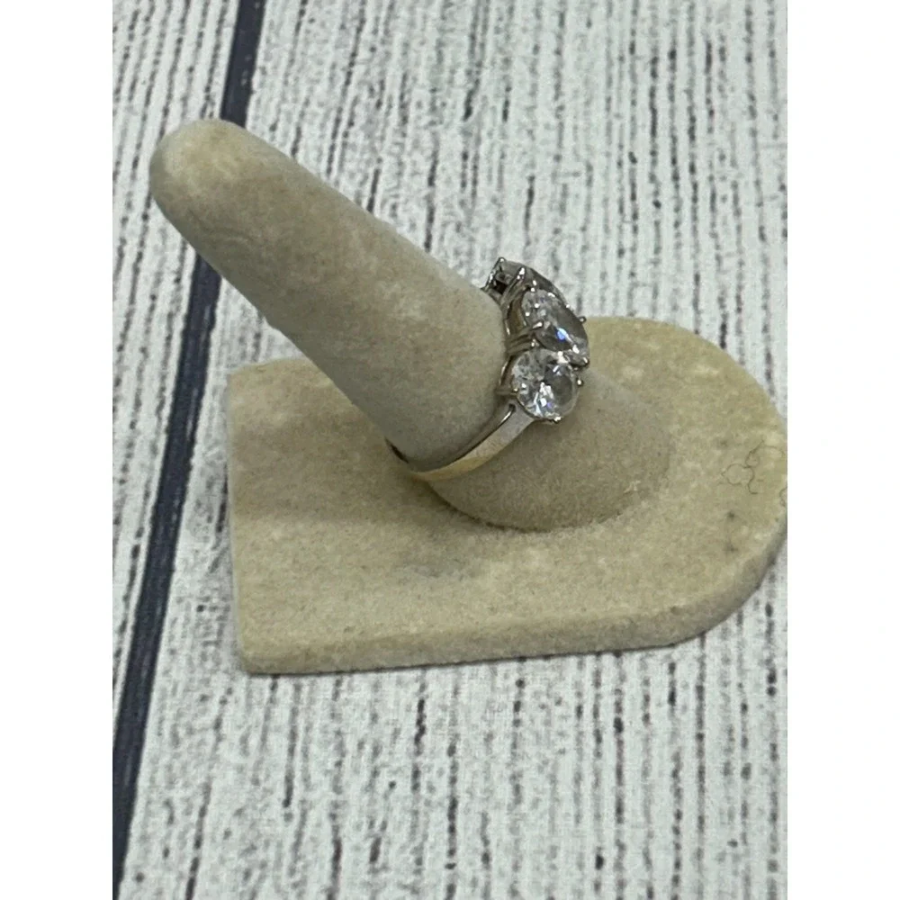 925 Sterling Silver JED 3 Stone Clear CZ Oval & Round Statement Ring Size‎ 7